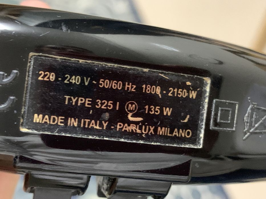 Secador de Cabelo Profissional Parlux Power Light Ionic & Ceramic