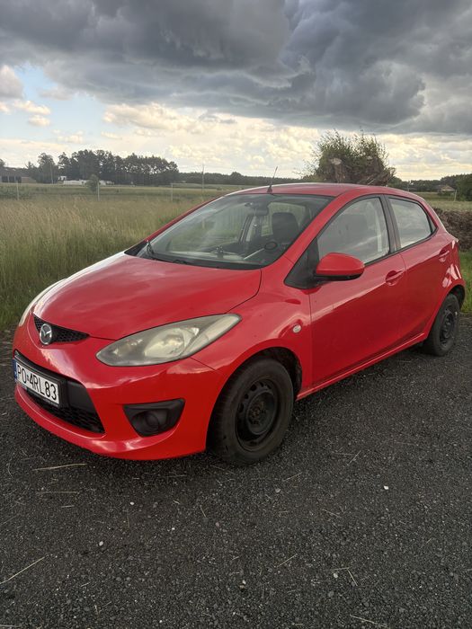 Samochod Mazda 2 2009r