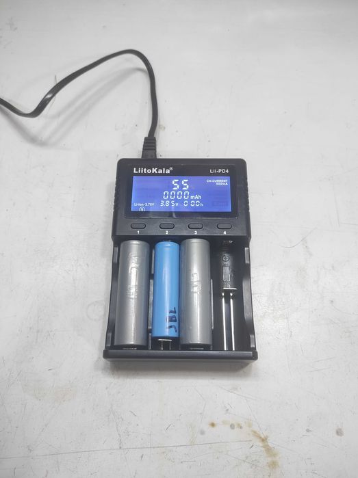 Автоматичний зарядний пристрій LiitoKala Lii-PD4. LiFePO4. 21700