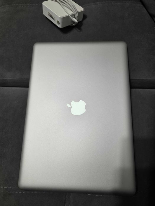 Ноутбук Apple MacBook Pro 15 2011 a1286 core i7/8/640hdd