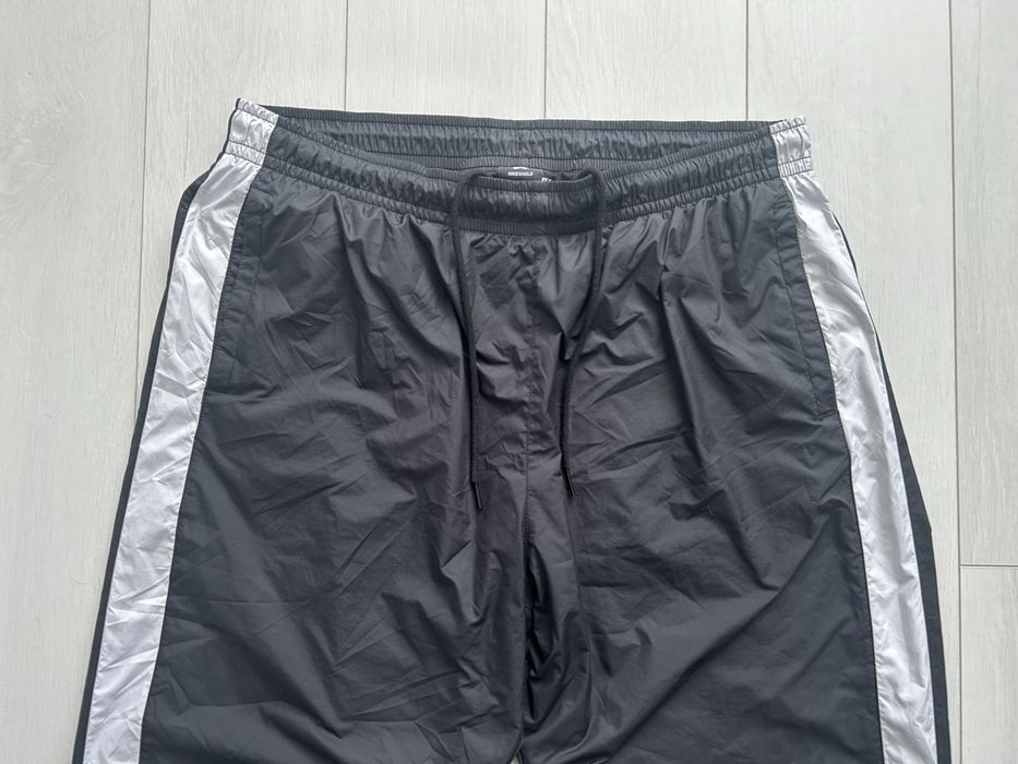 Штани Nike Tech SB Shield Trck Pnt Swoosh