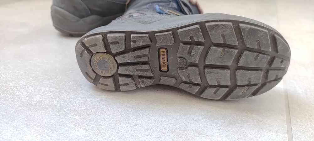 Buty zimowe ocieplane dziecięce r.30