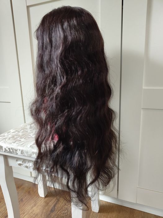 Piękna peruka naturalna lace front.