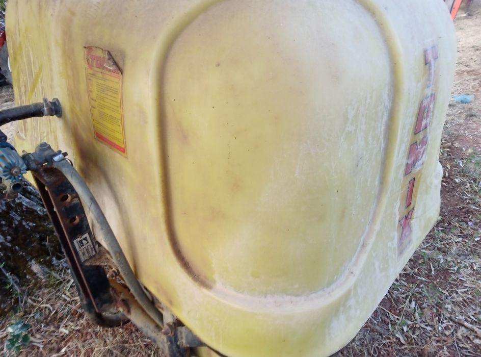 Pulverizador tomix 600 litros