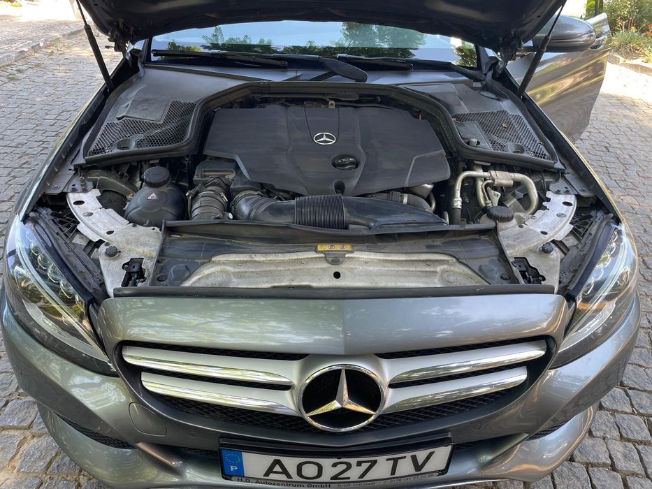 Mercedes Benz carrinha Classe C 220d