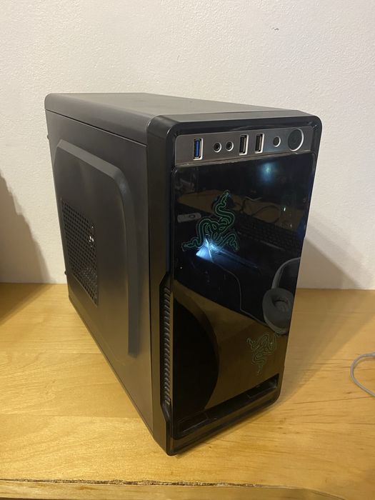 Komputer stacjonarny sprawny