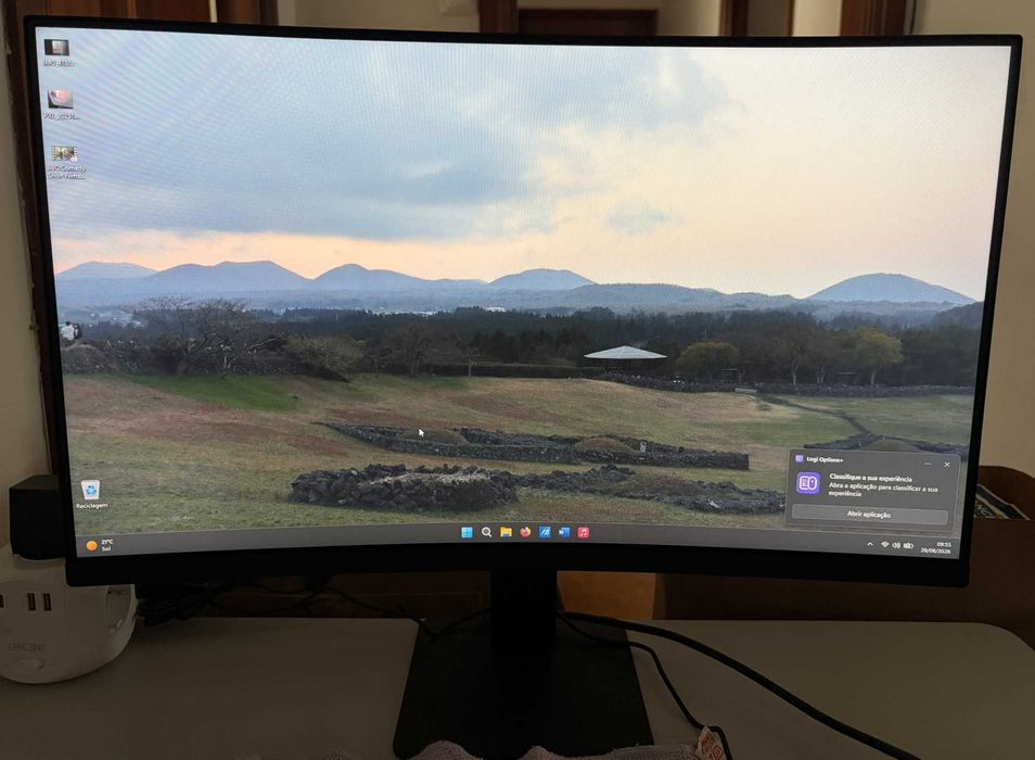 Monitor LG 24U421A-B 23.8" VA FullHD 100Hz HDR10 Curvo