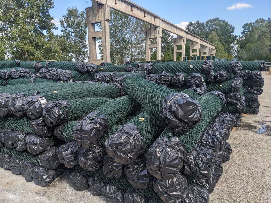 Сітка рабиця метал+ПВХ та оцинкована від виробника для огорожі