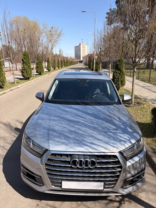 Продам Audi Q7 3.0 2017 без дтп