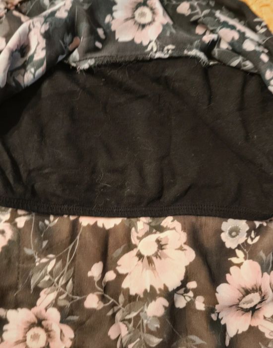 Damski crop top w kwiaty