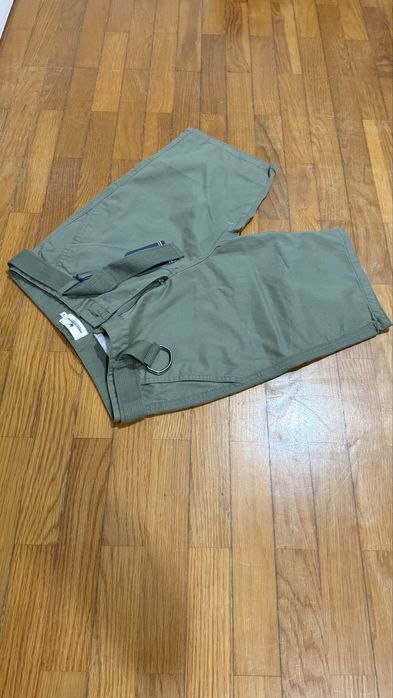 Calções verdes da American College