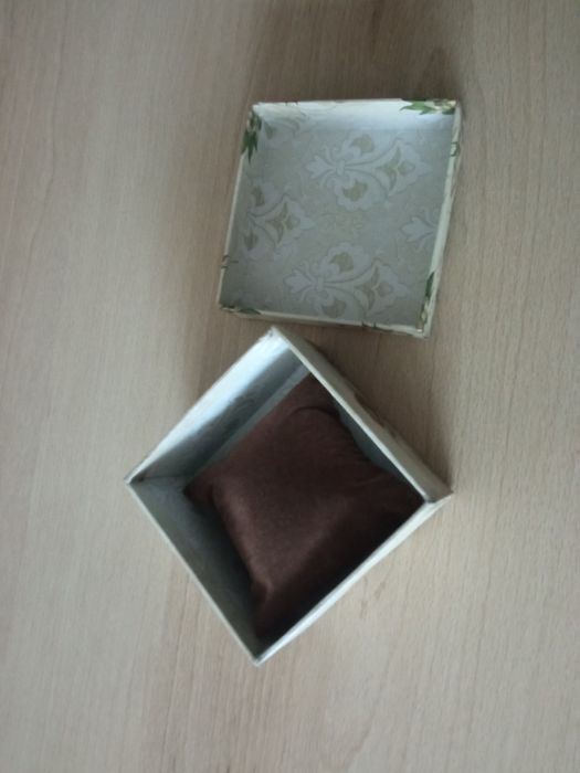 Pudełeczko prezentowe.