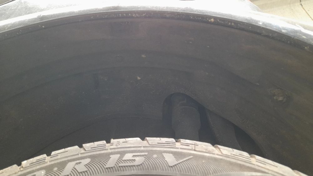 Cava roda trás esquerda SMART ForFour (454)