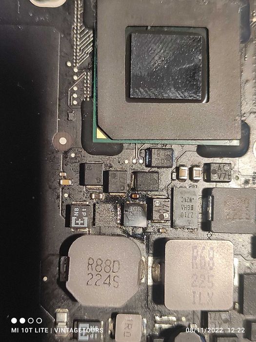 MacBook Air 2012443859998008954881
