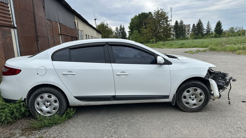 Renault  FLUENCE