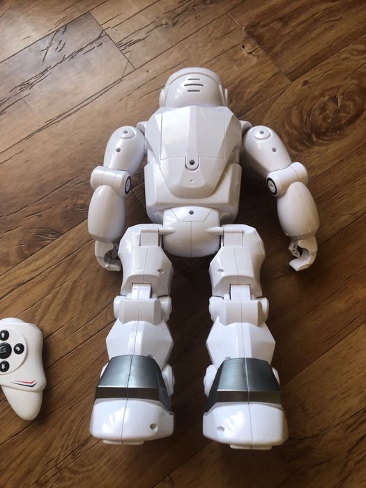 Duży Robot interaktywny  Gear4Play Orbit Bot sterowany podczerwienią zdalnie sterowany