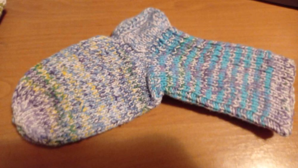 Носки вязаные ручной роботы. очень теплые