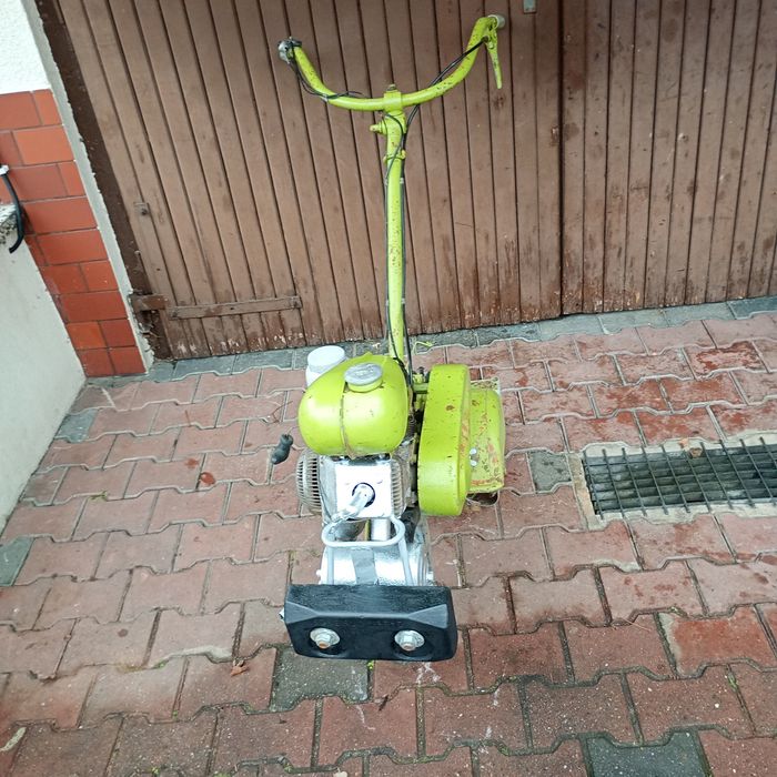 Glebogryzarka ILO z napędem