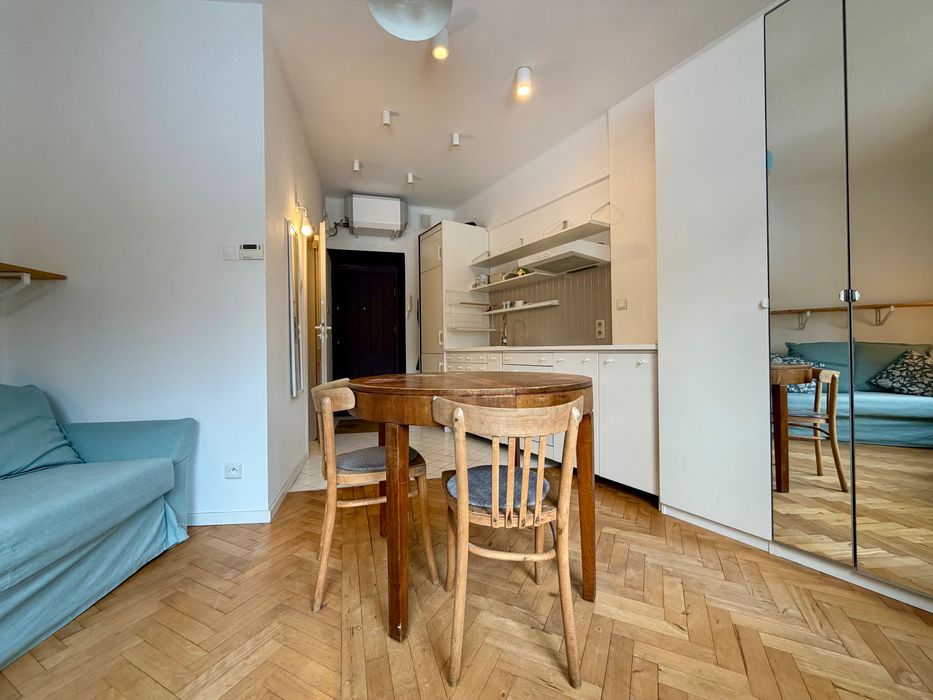 Klimatyczna kawalerka na Starym Podgórzu [BEZ PROWIZJI]