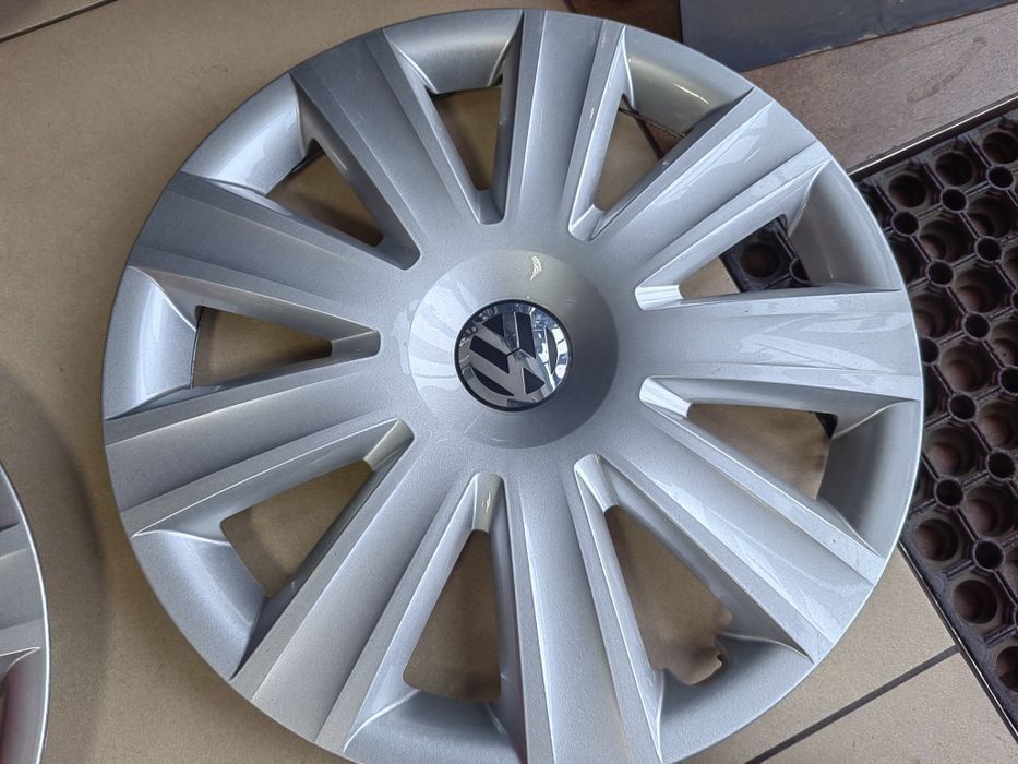 Kołpaki VW 16  KOMPLET oryginalne Golf Polo Caddy Touran Passat