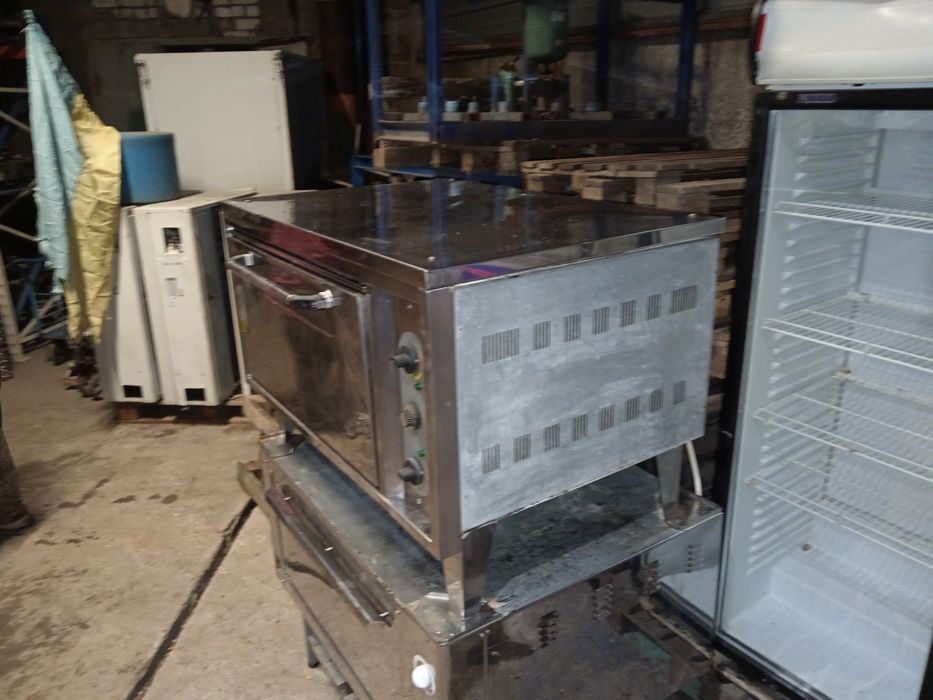 Печі духовки для кухні