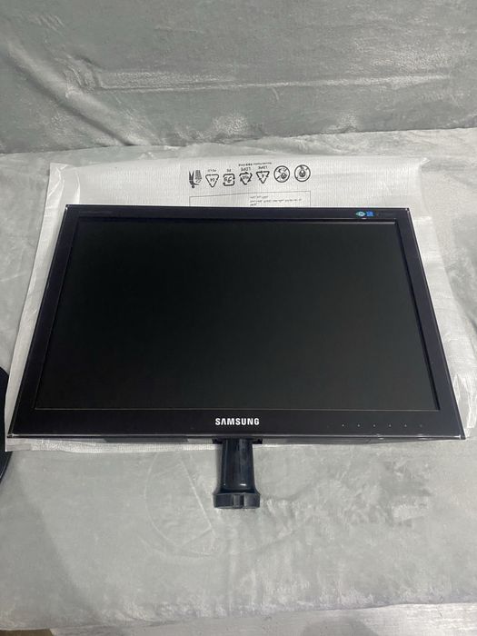Monitor samsung Syncmaster p2250