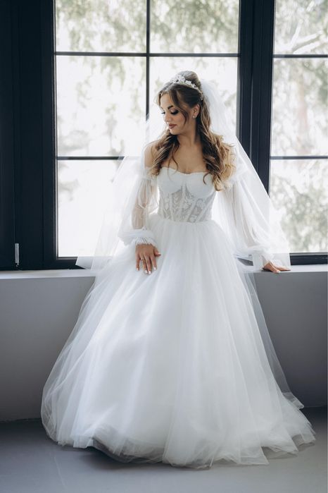 Продам весільну сукню в ідеальному стані