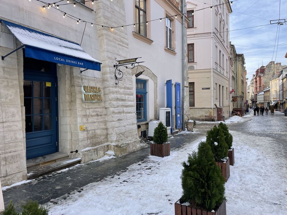 Оренда малого приміщення в пішій зоні, вул. Лесі Українки, площа Ринок