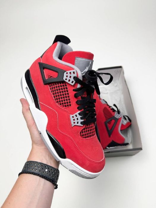 Оригінал! Кросівки Jordan Retro 4 (червоні) (42.5) Нові з бірками!