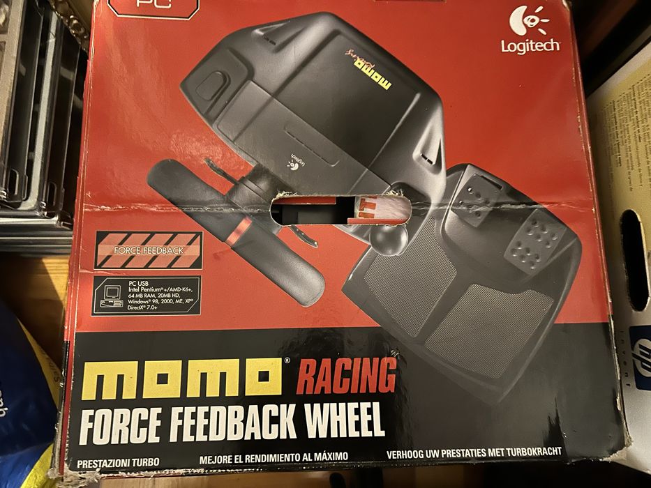 Logitech Momo Racing Force Feedback Wheel
