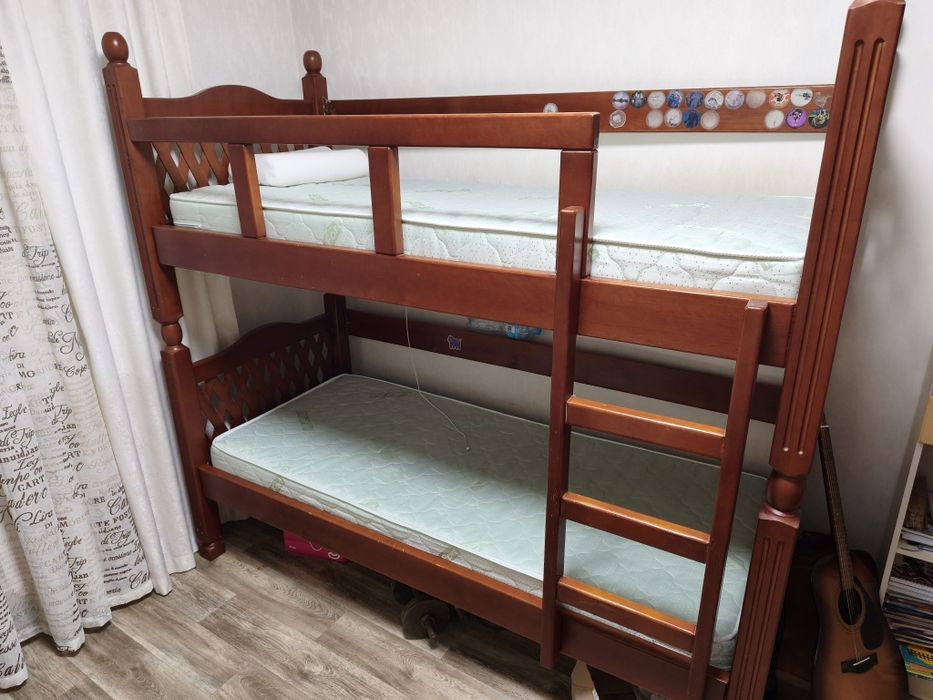 кровать детская деревянная