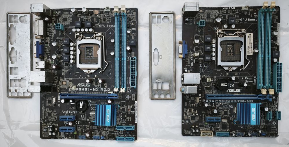 Duas  Boards  ASUS P8H61,  Socket LGA 1155