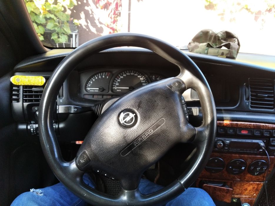 Opel vectra b 2.5