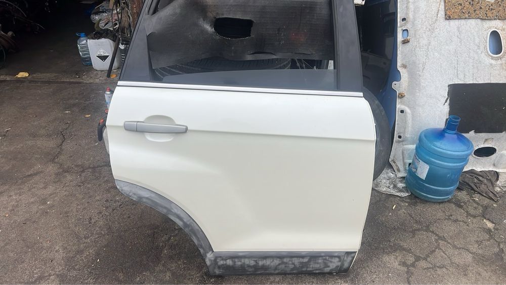 Двері Шевроле Каптіва Captive шевролет