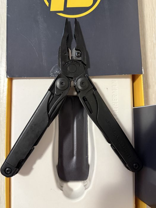 Продам мультитул Leatherman Surge Black