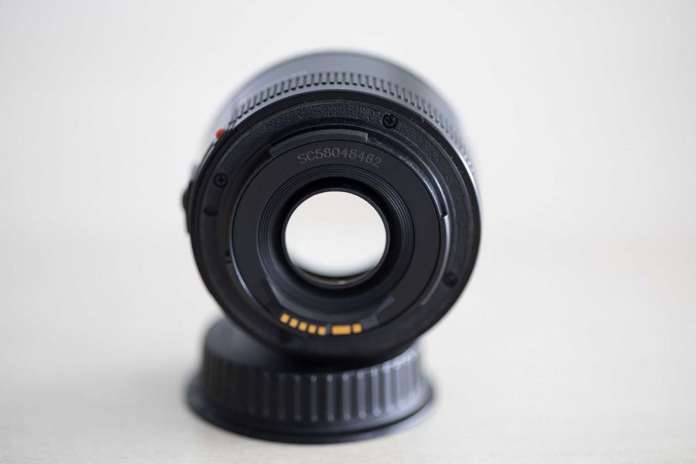 Objetiva Yongnuo 50mm f1.8  para Canon EF