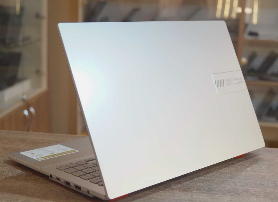 ГАРАНТІЯ Asus (IPS/AMD Ryzen 3 7320U/RAM 8гб LPDDR5/SSD 256гб)TVOYO