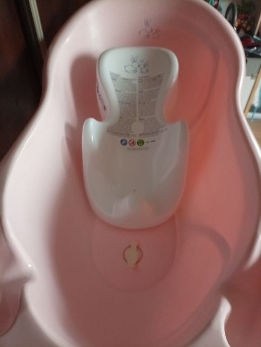 Wanienka ze stelażem