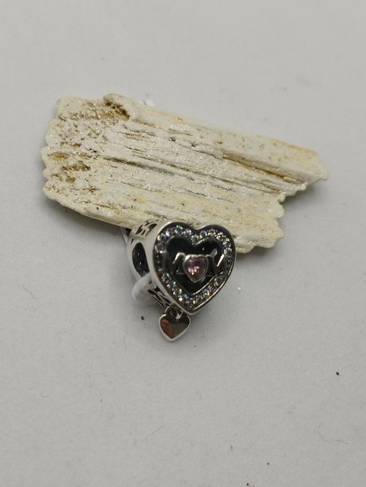 Srebrny charms do Pandory, serduszko, próba 925