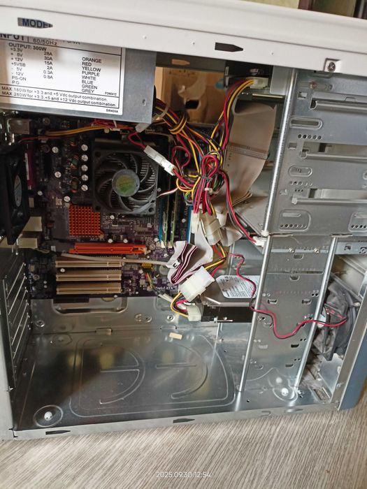 Системник до персонального компютера