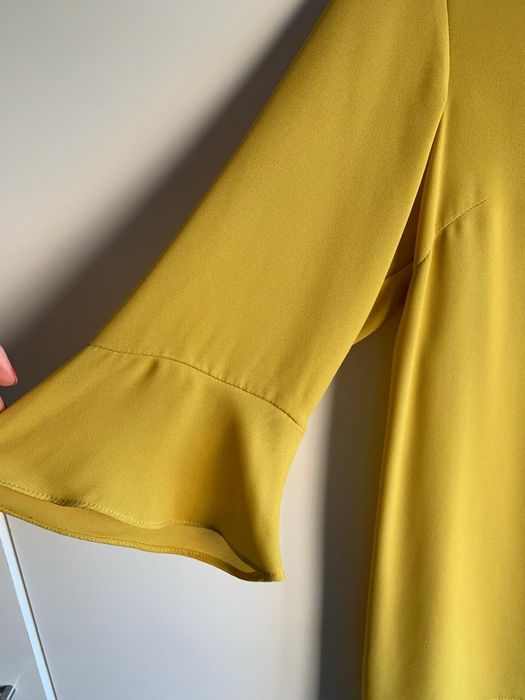 Blusa amarelo mostarda Tam.36