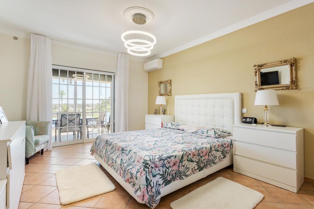 Moradia T3+1 Elegante e Espaçosa