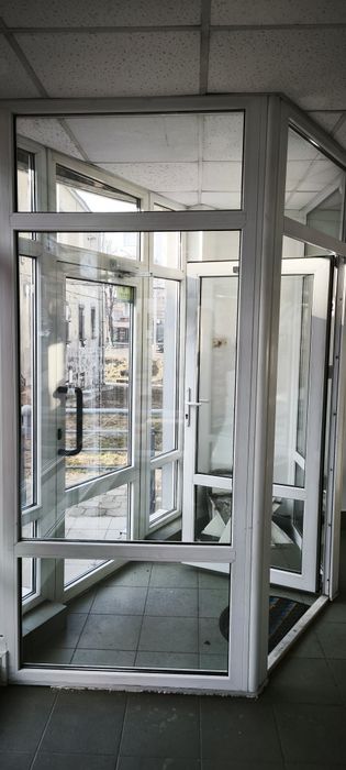 Продам алюмінієві металопластикові вікна двері