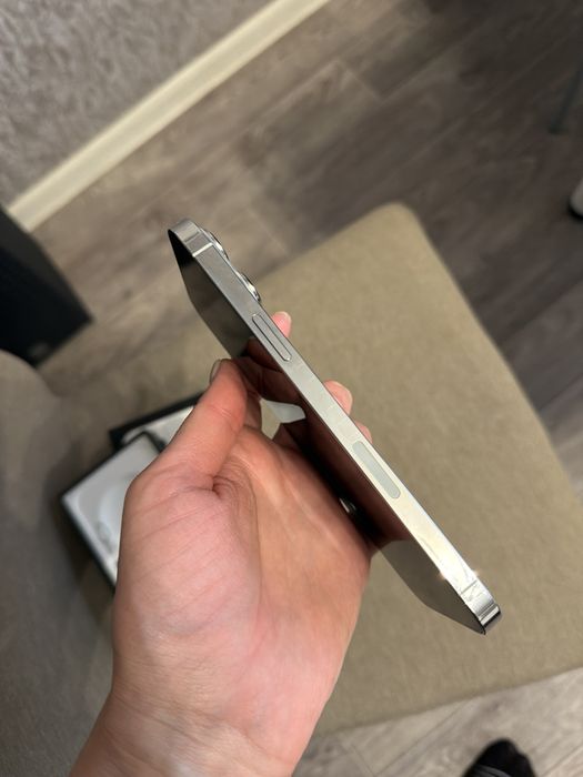 Продам Iphone 13 Pro Max