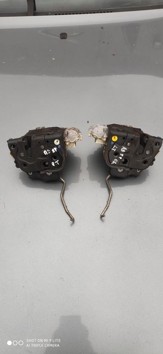 Audi A3 8P A4 B6 A6 C6 zamek  drzwi lewy/prawy tył.Cena za jedną szt.