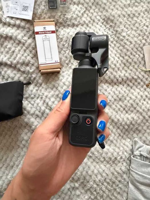 DJI Osmo Pocket 4 Standard Combo