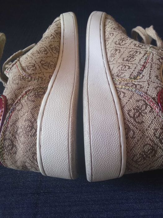 Buty GUESS rozmiar 36.5 okazja