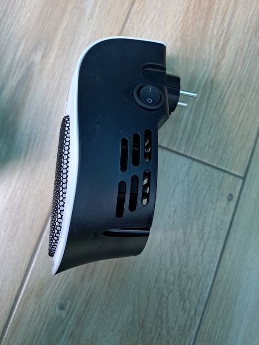 Grzejnik elektryczny mały