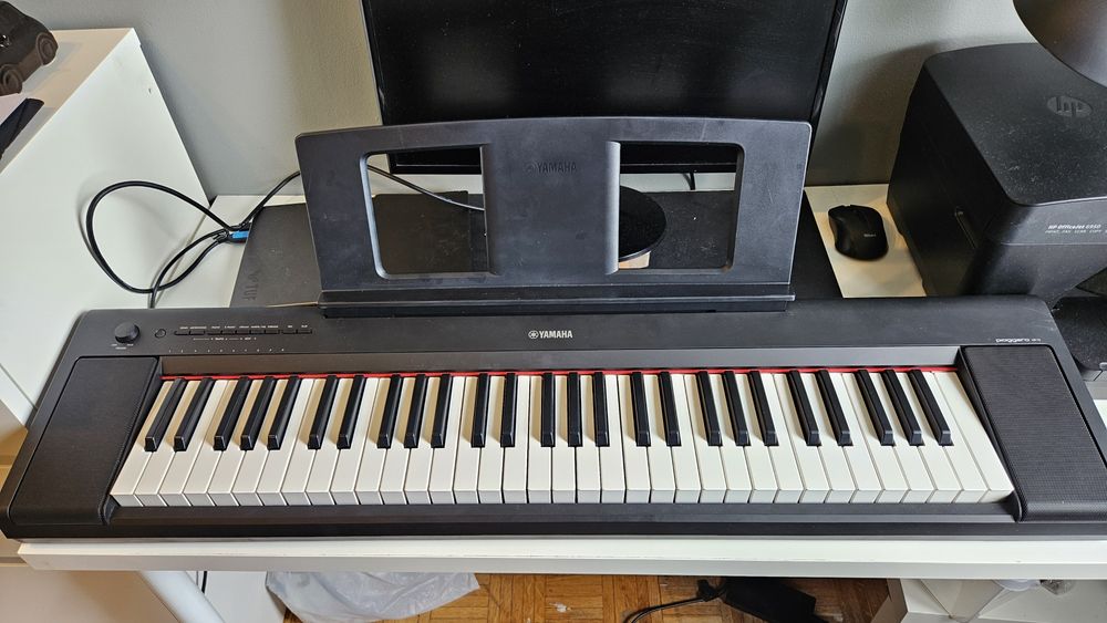 Pianino cyfrowe Yamaha Piaggero NP-15