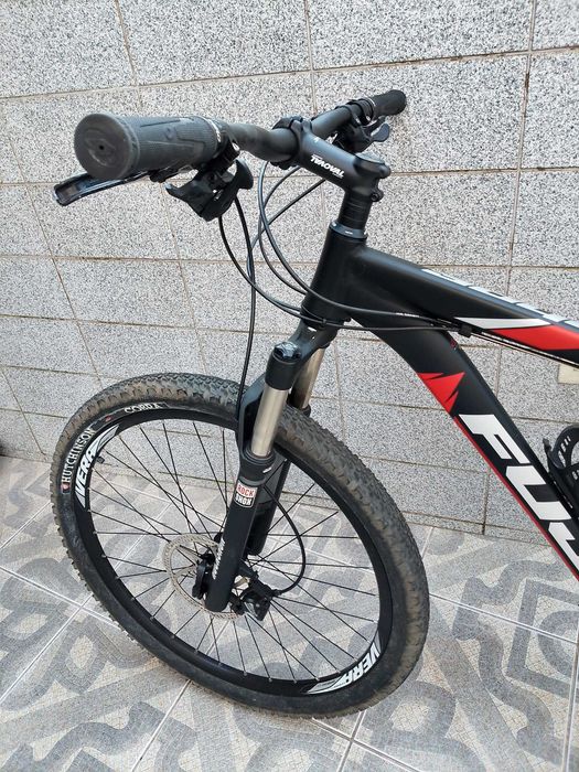 Bicicleta BTT Fuji Nevada 29 1.5 – RockShox